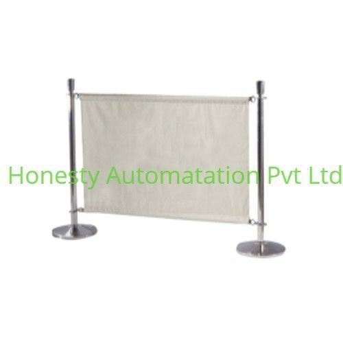 Que Manager Cafe Barrier With Length 4-5 Meter And Base Diameter 320mm