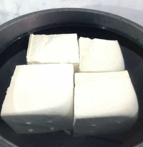 Delicious Taste And Hygienically Processed White Colour Soya Paneer