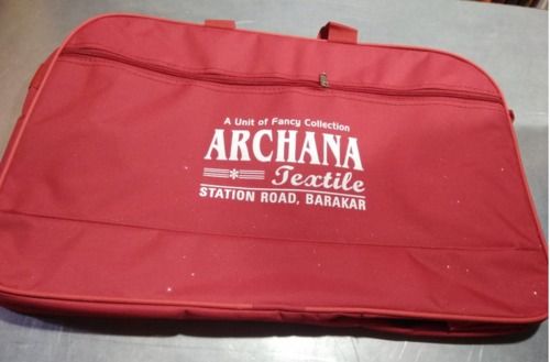 Comfortable Finish And Soft Cloth Handle High Design Red Non Woven Carry Bags  Bag Size: 23*14*11