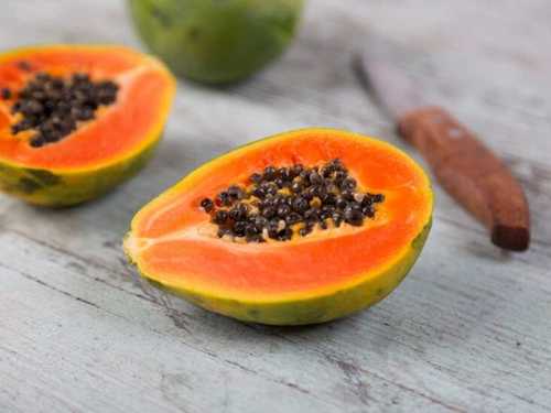 Yellow and Green Colour Sweet Taste Papaya Fruit, Potassium 182 mg (per 100 g)
