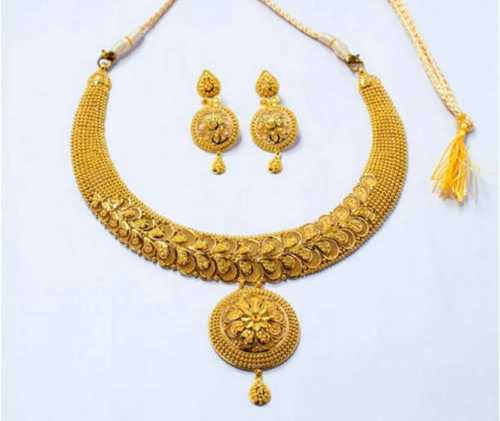 Golden Party And Wedding Wear Polished Gold Necklace Set With Earring