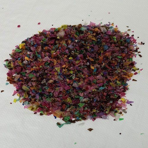 Recycled PET Flake 50 Kgs For Moulding With 450 Kg/m3 Density And 95% Contents