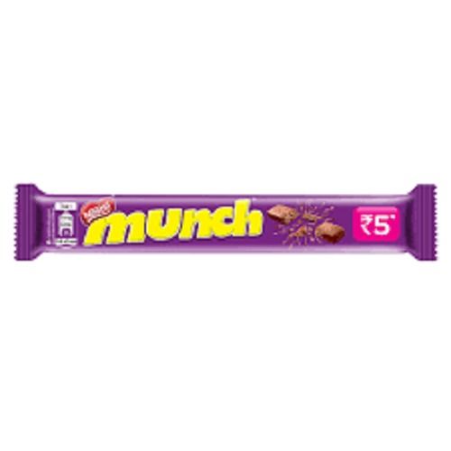 Sweet Taste Crisply and Crunchy Delicious Mouth Melting Munch Chocolates