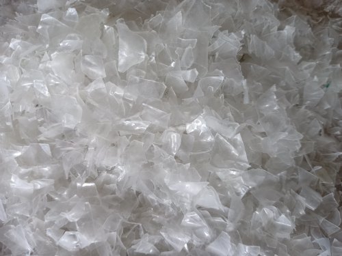 White PET Flake 35 Kg For Bottle Making - 300 kg/m3 Density, 1% Moisture, 2% Humidity, 0.75 dl/g Viscosity, Ideal for Eco-Friendly Container Production