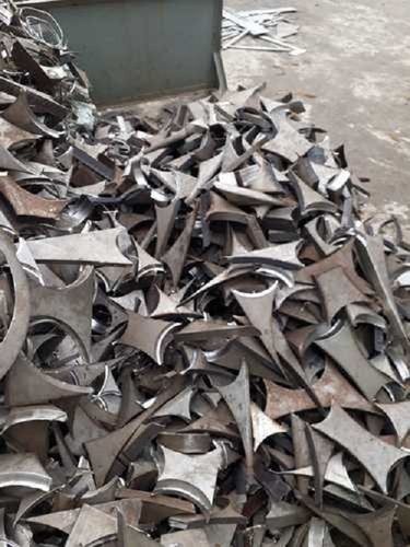 Brown Recyclable Plate Offcuts Material Grade 304 Stainless Steel Scrap