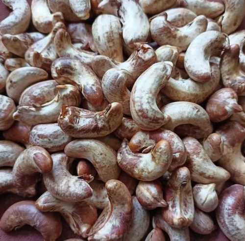 Raw Cashew Nuts, Packaging Size 20 - 30 Kg