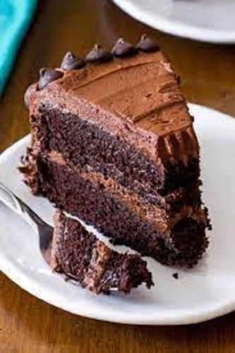 Rich Taste Hygienic Prepared Yummy Delicious Dark Brown Chocolate Cake