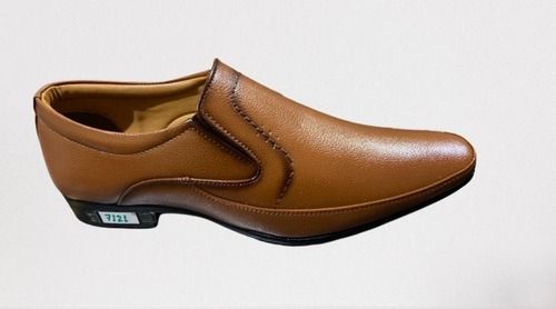 Scratch Resistant Elegant Look Easy To Wear Brown Vardhra Slip On Mens Formal Shoes