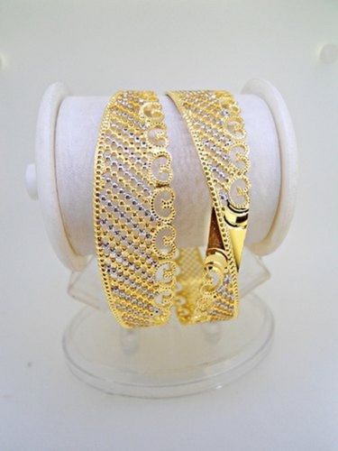 Health Party Wear White And Golden Colour Imitation And Artificial Bangles