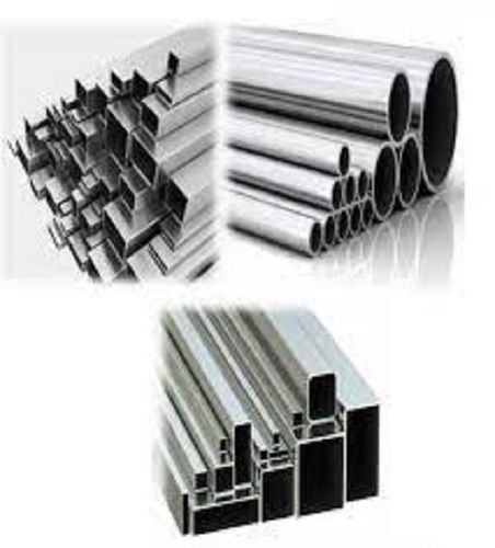 Lightweight Strong And Safe Stainless Steel Pipes Or Tubes, Thickness 9.5Mm Application: Hardware Parts