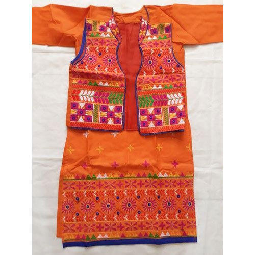 Washable Full Sleeves Ladies Orange Kurtis With Over Coat For Party And Casual Wear