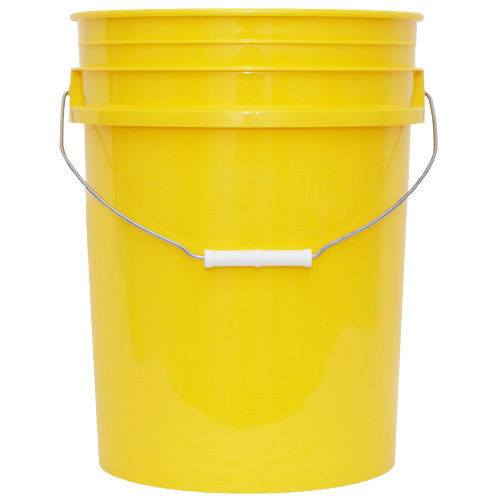 Yellow Colour Plastic Paint Bucket With Anti Crack And Leakage Properties
