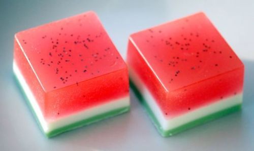 Red Refreshing Herbal Watermelon Bath Soap Suitable For All Skin Types