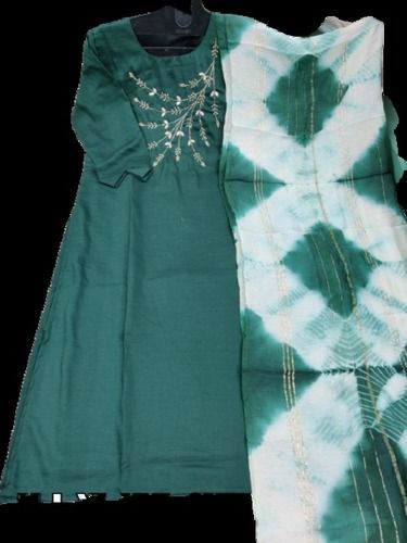 Ladies Green And White Embroidered Cotton Full Sleeves Kurta With Dupatta