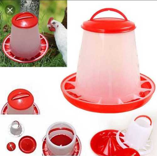 Red And White Colour Plastic Poultry Drinker 3ltr For Drinking Usage