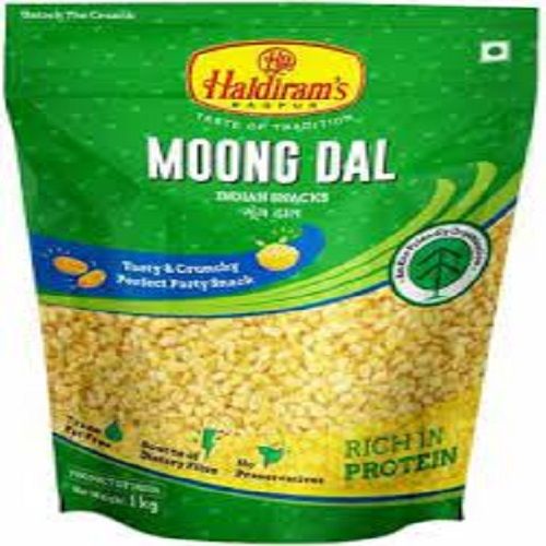 Rich In Protein Mouthwatering Taste Haldiram Moong Dal Namkeen (200gm)