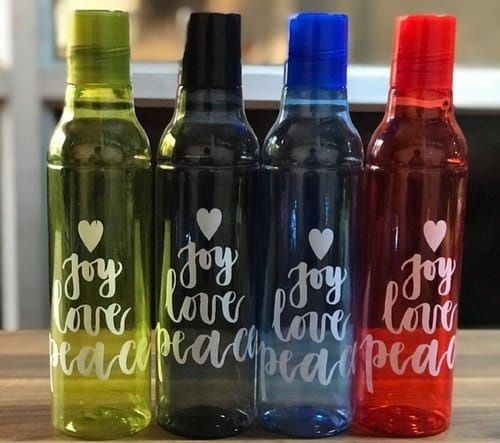 Multi Color Bpa Free Food Grade Plastic Fridge Water Bottles Set For Home, Kitchen And Office Capacity: 1000 Milliliter (Ml)