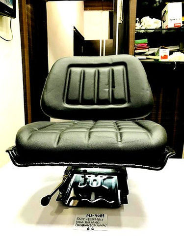 Black Assemble New Holland Sliding Tractor Seat With Iron Material And Corrosion Resistant