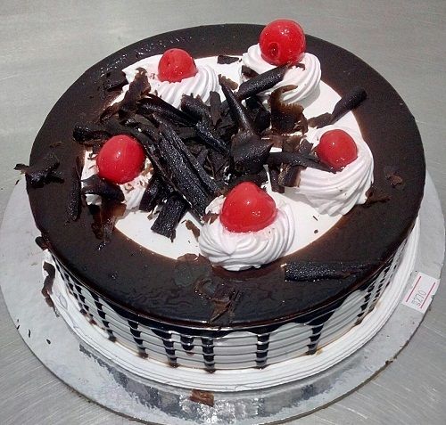Cake On The Face 😅 Birthday Cake || @souravjoshivlogs7028  @sahiljoshivlogs7376 #souravjoshivlogs - YouTube