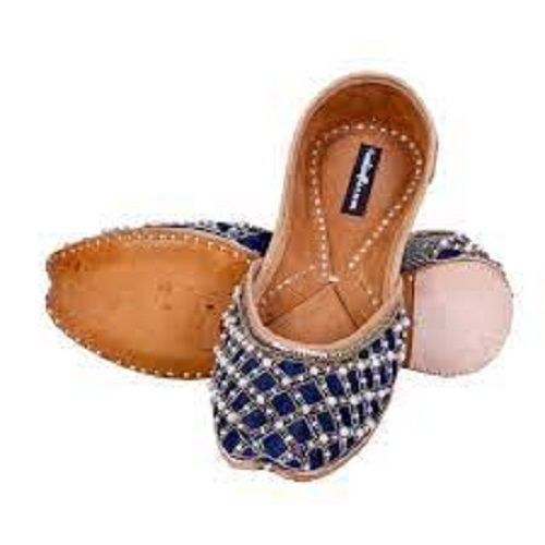 Washable Comfortable To Wear Flat Beads Attached Ladies Jutti For Party And Casual Wear