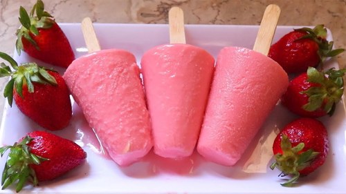 Mouthwatering Taste Frozen Desert Pink Sweet Strawberry Kulfi Ice Cream Additional Ingredient: Malai at Best Price in Kolkata | Star One Kulfi & Ice Cream