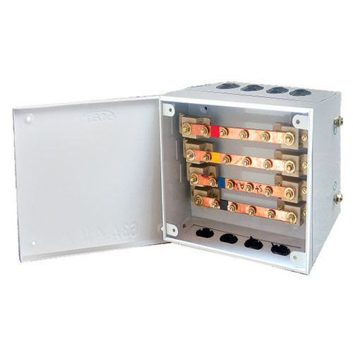 Compact Design And Rugged Construction White Colour 415V Copper Busbar Chamber Rated Voltage: 415 Volt (V)