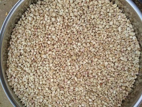 Dried Pure Quality Corncob Animal Bedding Material With 6-7% Moisture Content