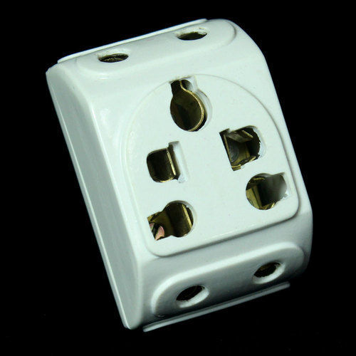 Plastic Body, White Color And Plain Electrical 3 Pin Multi Plug