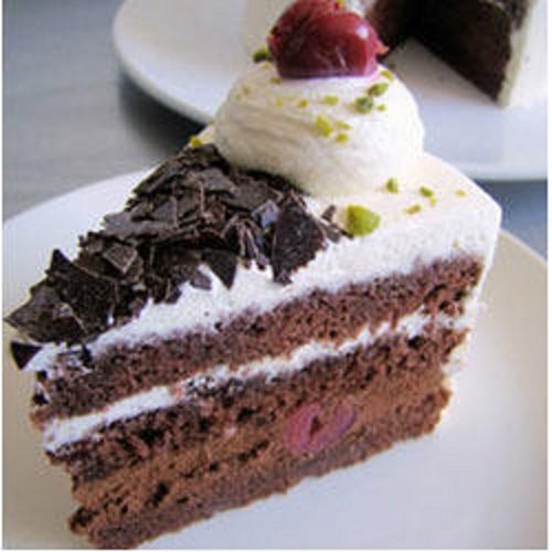 Premium And Super Quality Tasty And Delicious Black Forest Pastry Cake