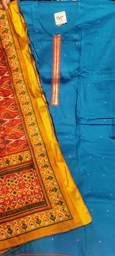 प्योर कॉटन ओकेज़न फ्रेंडली और सॉफ्ट प्रिंटेड फ़ैब्रिक फैंसी सूट