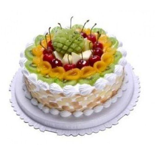 Round Shape Tasty And Delicious Vanilla Flavor Cake Filled With Fresh Fruits