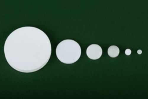 नवीनतम तकनीक इस्तेमाल में आसान नॉन हार्मफुल डायलिसिस टेस्टिंग व्हाइट पोरस प्लास्टिक कंज्यूमेबल्स