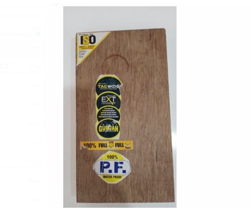 Strong And Durable Termite-Resistant 15Mm Gurjan Strength Plywood Boards Size: Standard