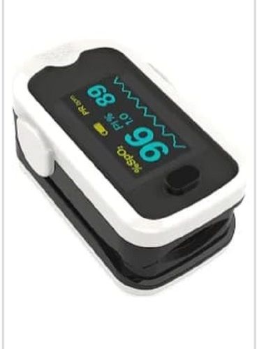 Plastic; Spo2 Measurement Range:Measurement Range 70-99%  100% Battery Backup Black Color Digital Portable Fingertip Pulse Oximeter