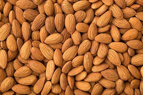 Brown 100% Natural And Organic Almond Nuts Without Added Color