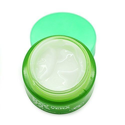Herbal White Color Aloe Vera Cream For All Types Of Skin And Unisex Uses