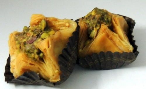 High-quality Rich Dry Fruit Baklava Sweet for Festival Gifting Purpose