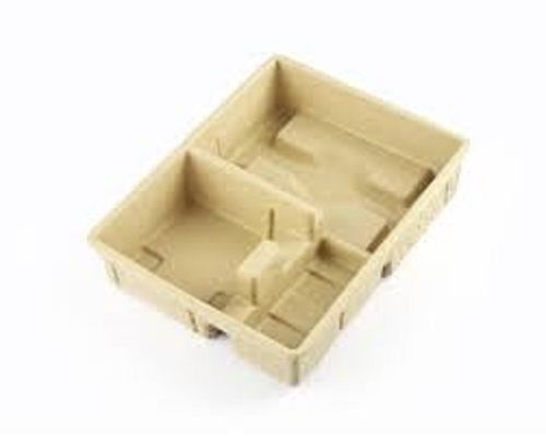 White Rectangular Shape And Very Spacious Moulded Paper Trays With Two Compartment