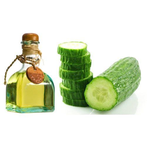 Vitamin Minerals and Antioxidants Loaded Peeled Green Color Natural Cucumber Oil