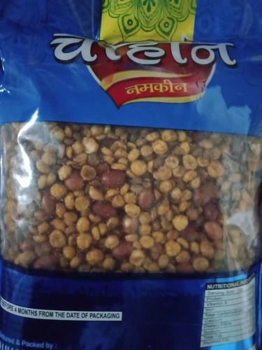500 gm Chauhan Chana Dal Peanut Namkeen With 100% Vegetarian And Delicious Taste