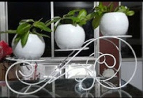 White Iron Powder Coated Plant Stand Plant Holder Pot Window Planter (White)