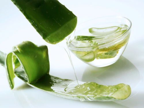 100% Pure Aloe Vera Gel For Skin And Hair Ingredients: Herbs