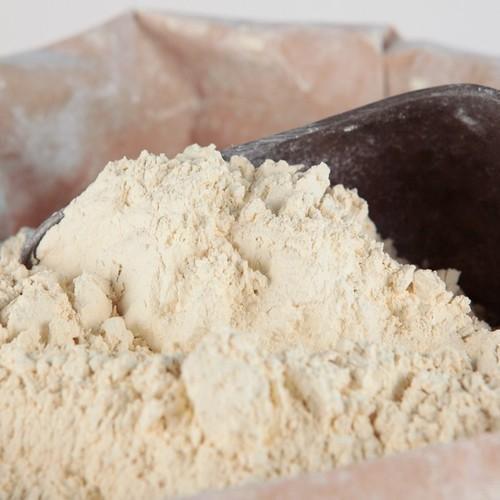 Brownish White Colour Vitamins, Mineral And Antioxidants Rich Dietary Soya Flour