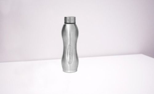 Stainless Steel Milton Water Bottle Silver Color For Kids With 1050 Ml Capacity