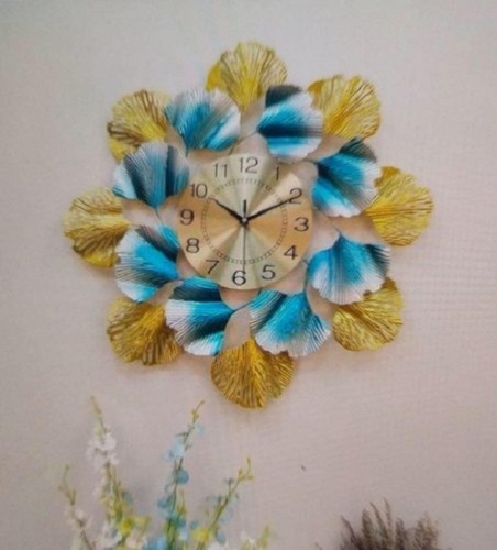 5-9 इंच ट्रेडिशन मॉडर्न मिनिमलिस्ट क्रिएटिव कलरफुल लीफ शेप मेटल वॉल क्लॉक होम ऑफिस की सजावट और उपहारों के लिए