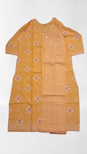 Crepe Women Daily Wear Yellow Cotton Printed Kurti And Inner Set With Short Sleeve