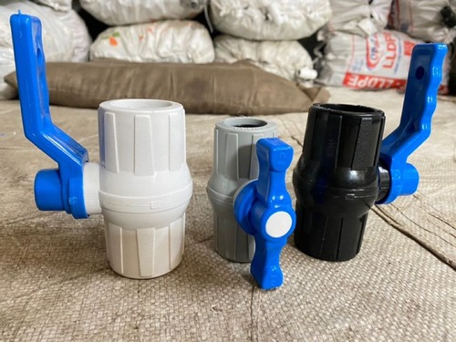 जल सिंचाई के लिए प्लास्टिक पीवीसी और Upvc बॉल वाल्व, 15Mm-110Mm आकार