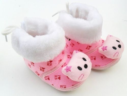 Casual Wear Lightweighted And Durable Pink And White Fabric Baby Booties