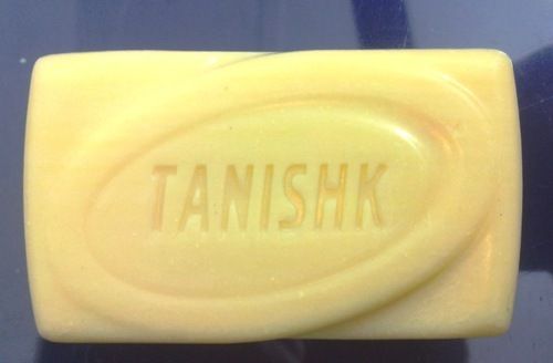 Anti-Oxidants Light Yellow Square Shaped Sandal Flavoured Organic Handmade Soap