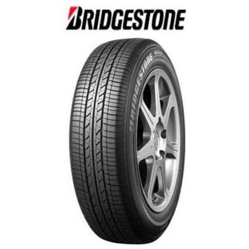 Radial Tires R17 Inches Car Tyre With High Performance In Dry Conditions